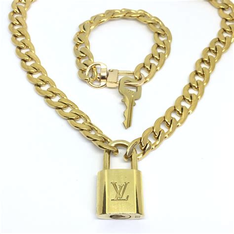 louis vuitton kette mit schloss|louis vuitton halsketten.